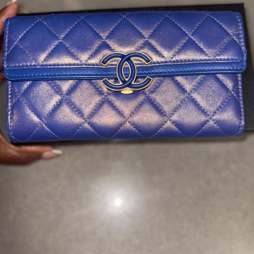 CHANEL Blue Quilted Wallet with Metallic Finish